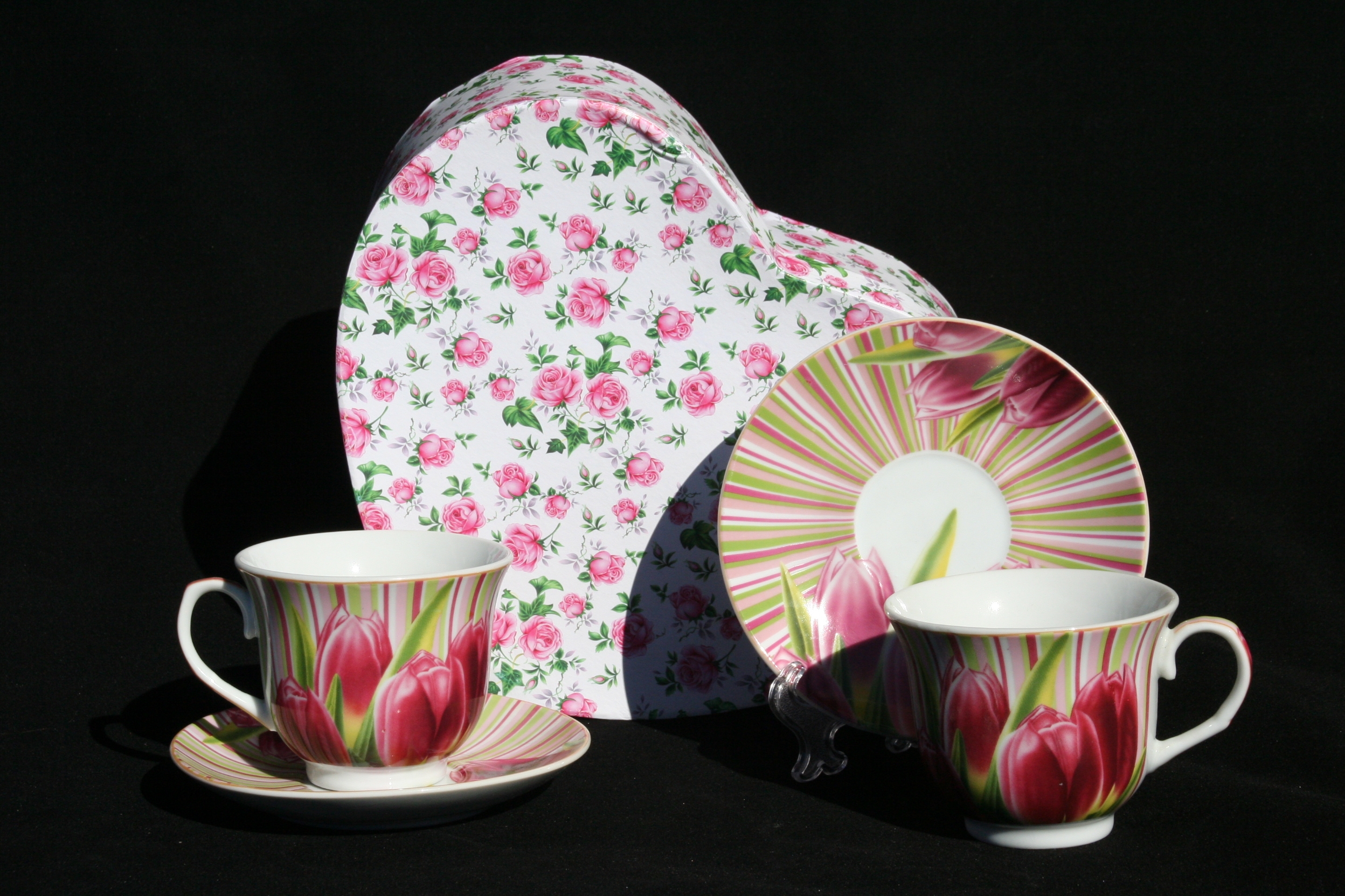 Pink Tulip Cavalier 2 Cup & Saucer Set